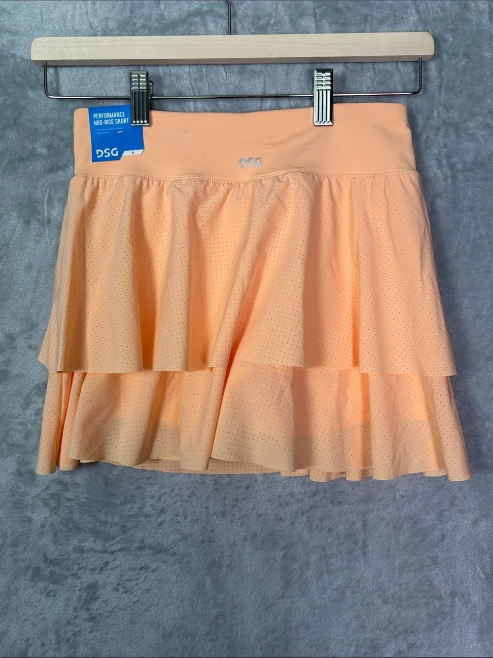 NWT New DSG Coral Performance Mid-Rise Skort Size Girls Large (14)